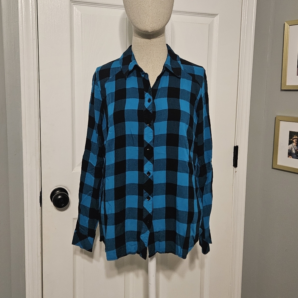 Kensie Teal and Black Plaid Shirt